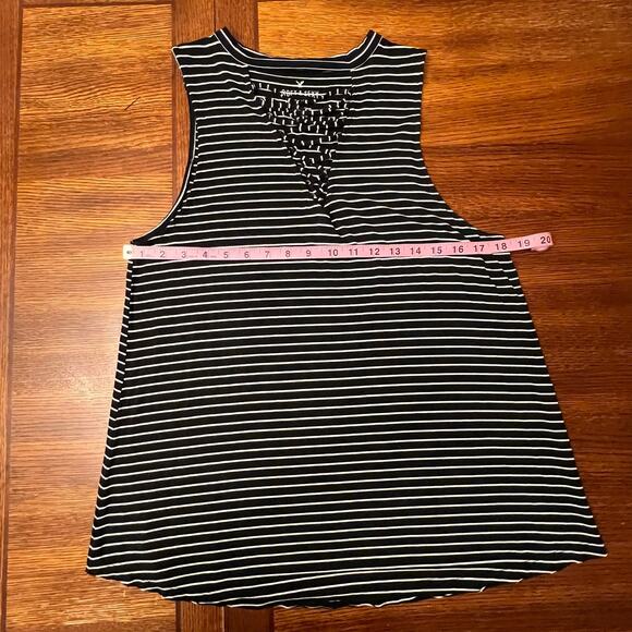 American Eagle Black White Pinstripe Sleeveless Soft & Sexy Tank Size Large - Picture 7 of 9
